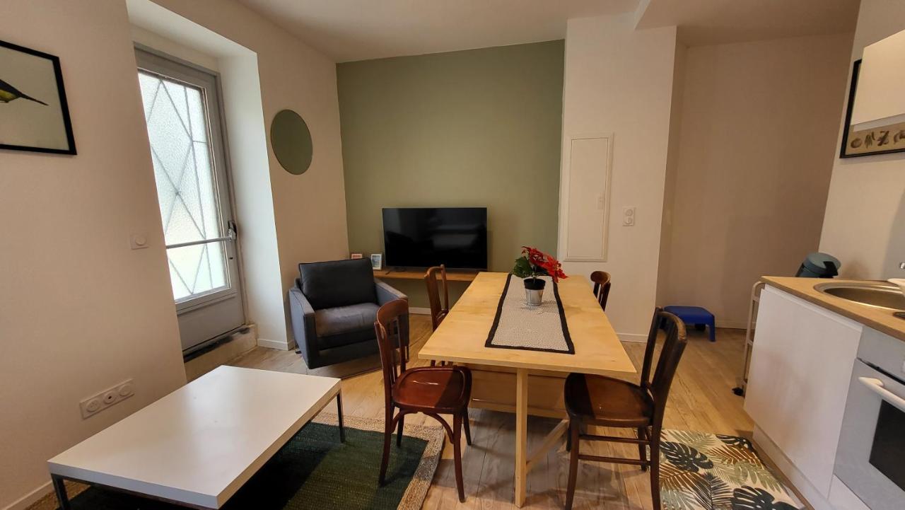 לורדה Charmant 2 Pieces Avec Terrasse Proche Centre Ville - Parking Gratuit A Proximite מראה חיצוני תמונה